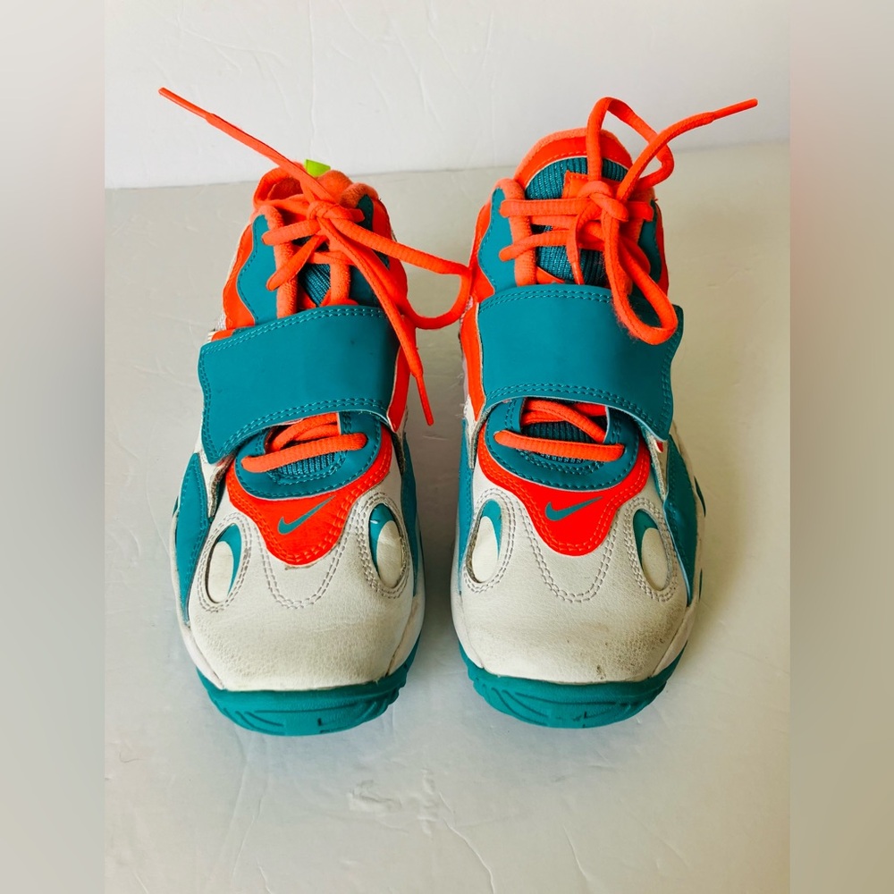 Nike Air Speed Turf GS Bright Turquoise Size Youth 4 BQ9632-101